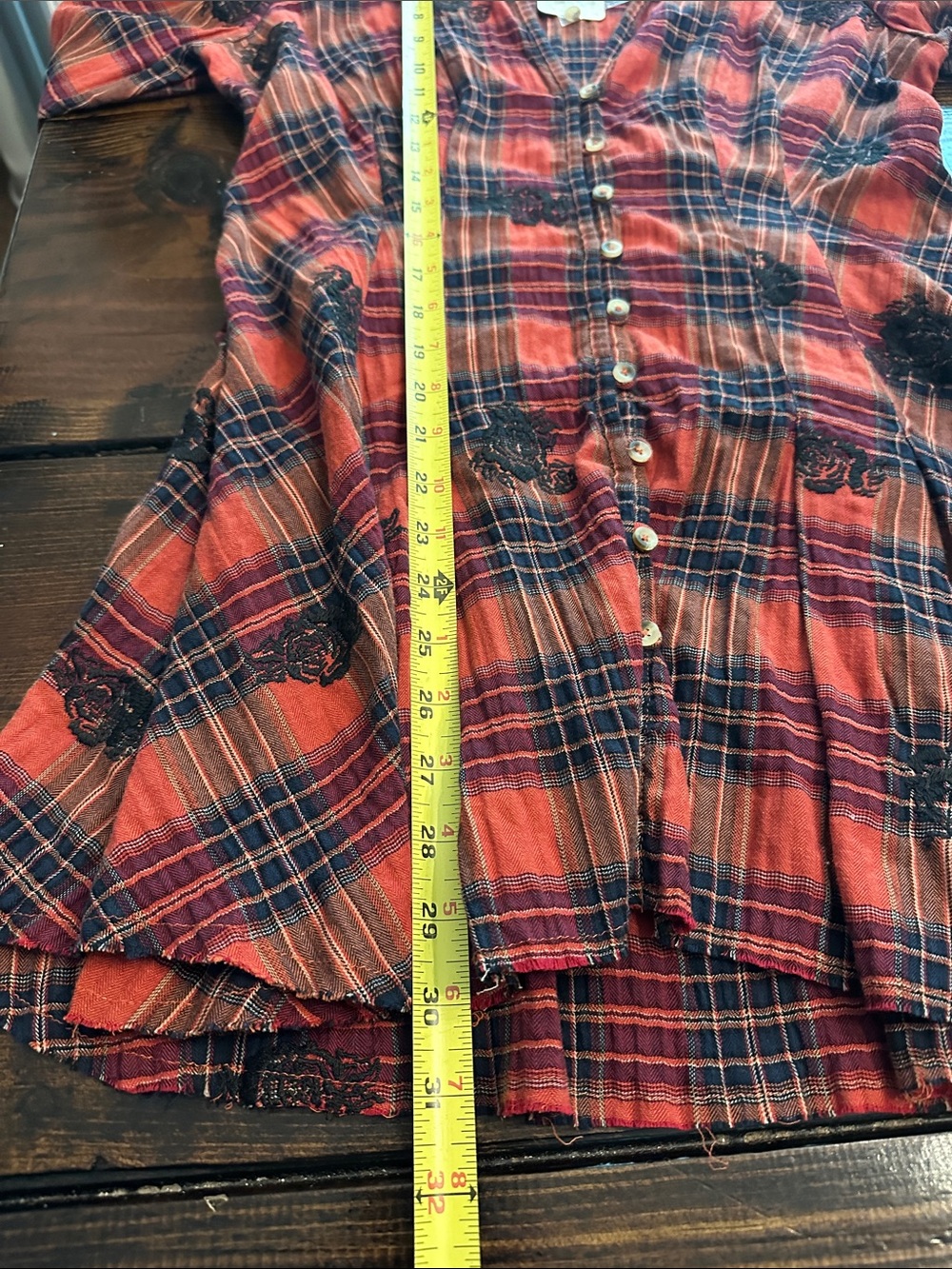 NWT Free People Ezra plaid embroidered button up bell cuff M raw edge tunic - Picture 13 of 16